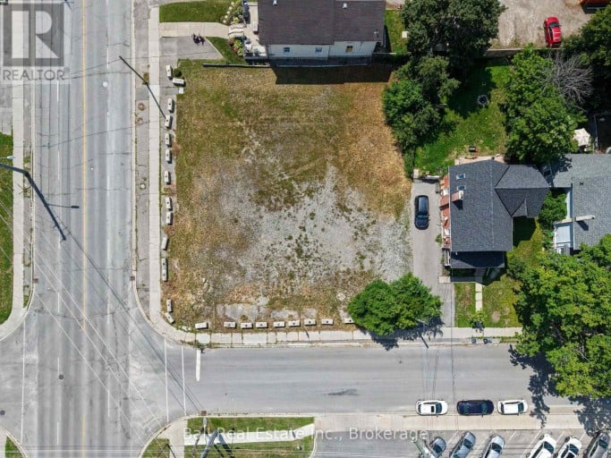 220 KENT STREET W, Kawartha Lakes (Lindsay), Ontario, K9V2Z2