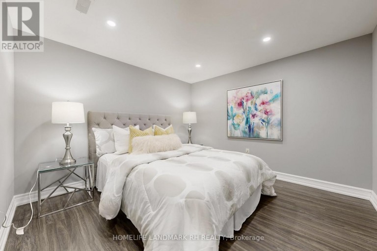 88 RIVERGLEN DRIVE, Georgina (Keswick South), Ontario, L4P2R1