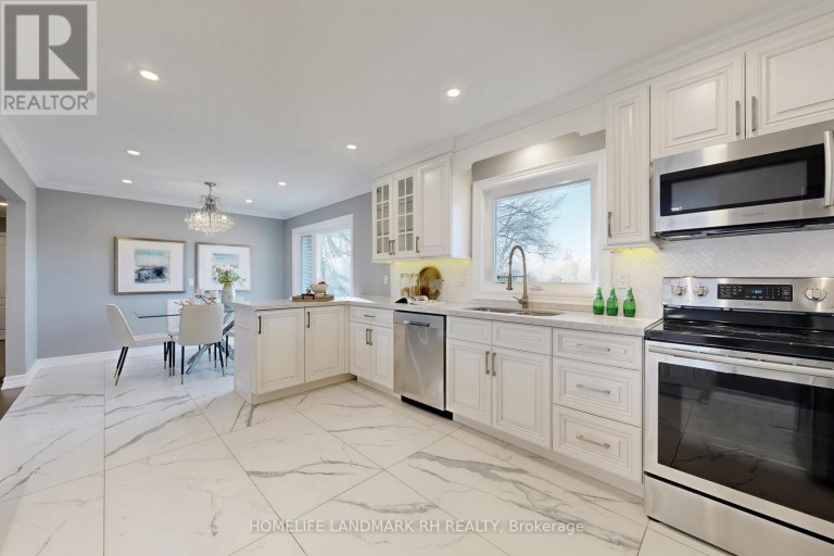 88 RIVERGLEN DRIVE, Georgina (Keswick South), Ontario, L4P2R1