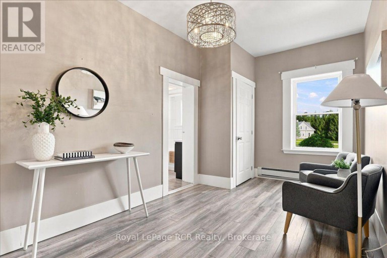 416 WATER STREET, West Grey, Ontario, N0G2L3
