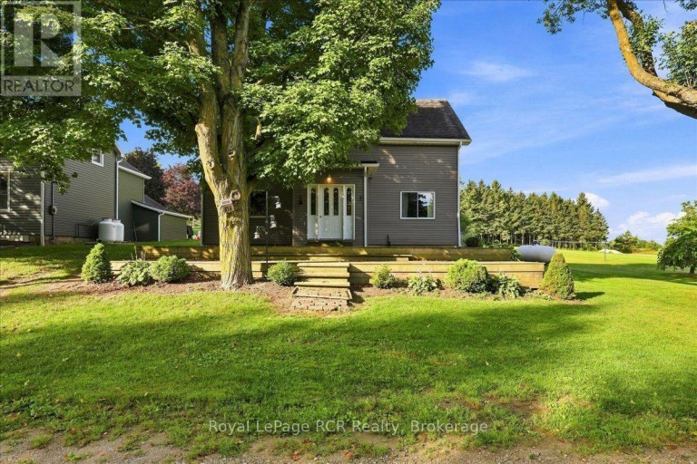 416 WATER STREET, West Grey, Ontario, N0G2L3