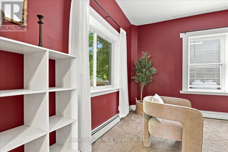 416 WATER STREET, West Grey, Ontario, N0G2L3