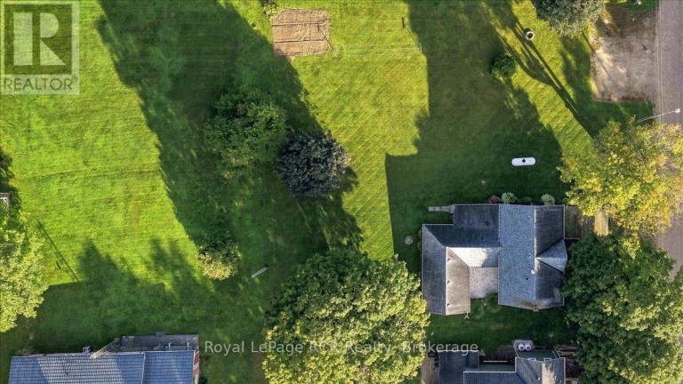 416 WATER STREET, West Grey, Ontario, N0G2L3