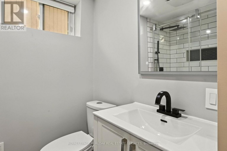 1 MAHONY AVENUE, Hamilton (Normanhurst), Ontario, L8H3C3