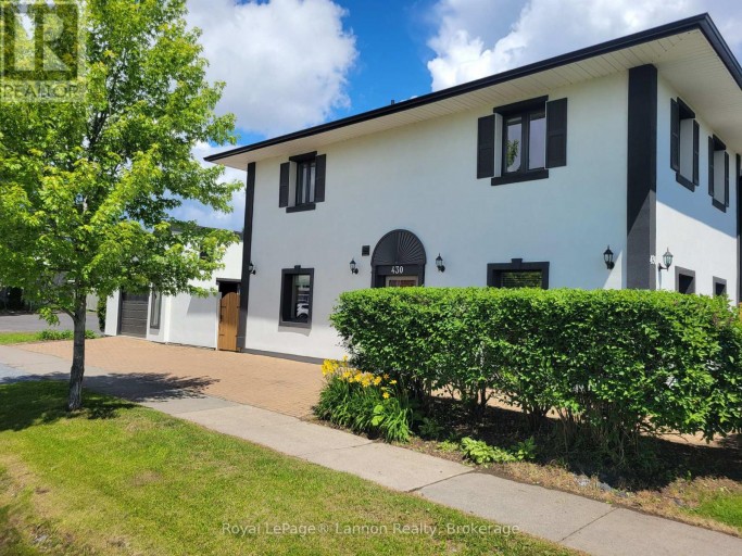 430 FIFTH AVENUE, Thunder Bay (Court / Cumberland), Ontario, P7B2P4