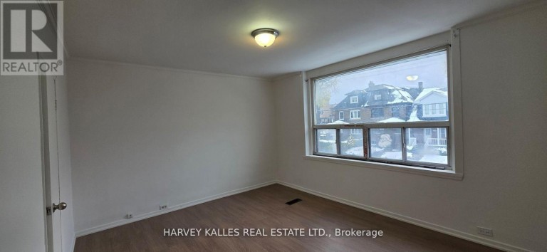 1767 DUFFERIN STREET, Toronto (Oakwood Village), Ontario, M6E3N9