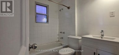 1767 DUFFERIN STREET Toronto (Oakwood Village) Ontario photo 14