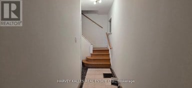 1767 DUFFERIN STREET Toronto (Oakwood Village) Ontario photo 2
