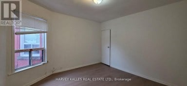 1767 DUFFERIN STREET Toronto (Oakwood Village) Ontario photo 4