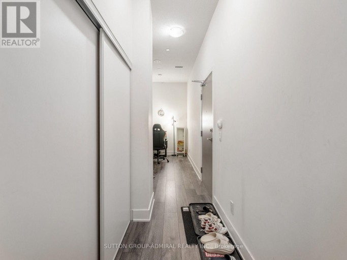 101 - 188 FAIRVIEW MALL DRIVE, Toronto (Don Valley Village), Ontario, M2J4T1