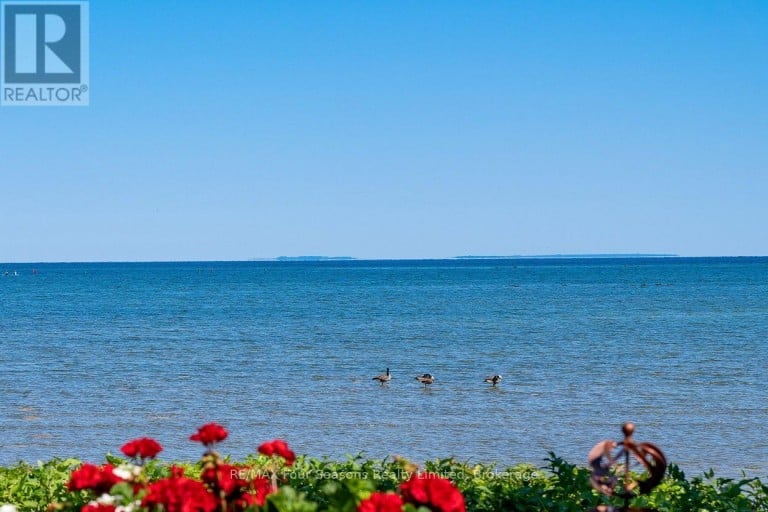 17 - 44 TROTT BOULEVARD, Collingwood, Ontario, L9Y5B7