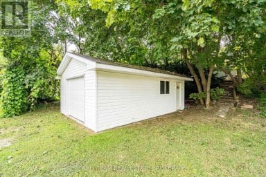 338 GLOUCESTER STREET Midland Ontario photo 35