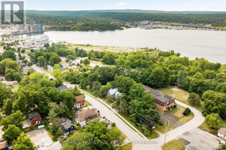 338 GLOUCESTER STREET, Midland, Ontario, L4R1J1
