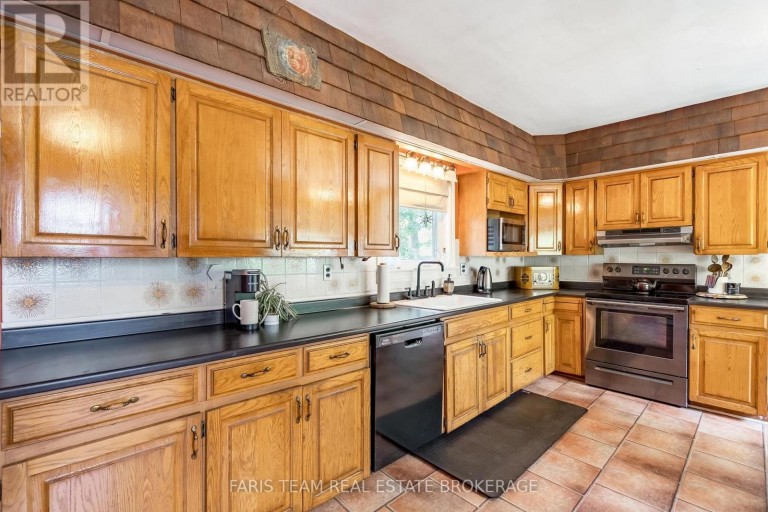 338 GLOUCESTER STREET, Midland, Ontario, L4R1J1