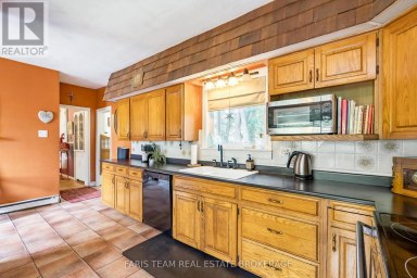 338 GLOUCESTER STREET Midland Ontario photo 6