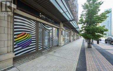 4175 CONFEDERATION PARKWAY Mississauga (City Centre) Ontario photo 5