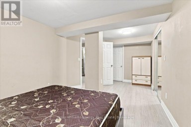21 UPLAND DRIVE Whitby (Blue Grass Meadows) Ontario photo 10