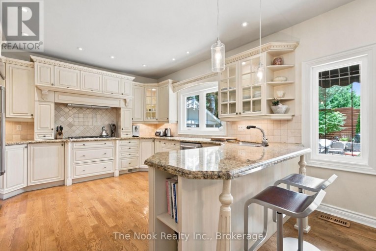 1018 LOCKWOOD CIRCLE, Newmarket (Stonehaven-Wyndham), Ontario, L3X1M2