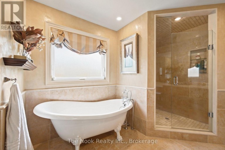 1018 LOCKWOOD CIRCLE, Newmarket (Stonehaven-Wyndham), Ontario, L3X1M2