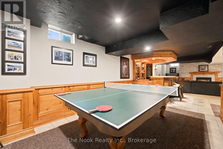 1018 LOCKWOOD CIRCLE, Newmarket (Stonehaven-Wyndham), Ontario, L3X1M2