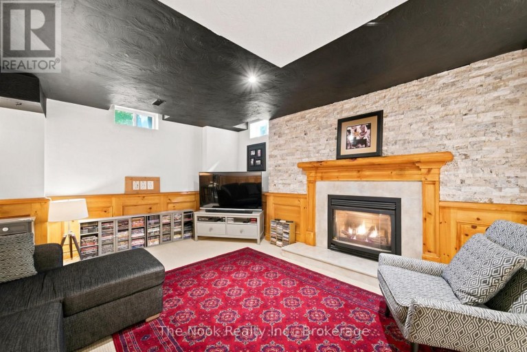 1018 LOCKWOOD CIRCLE, Newmarket (Stonehaven-Wyndham), Ontario, L3X1M2