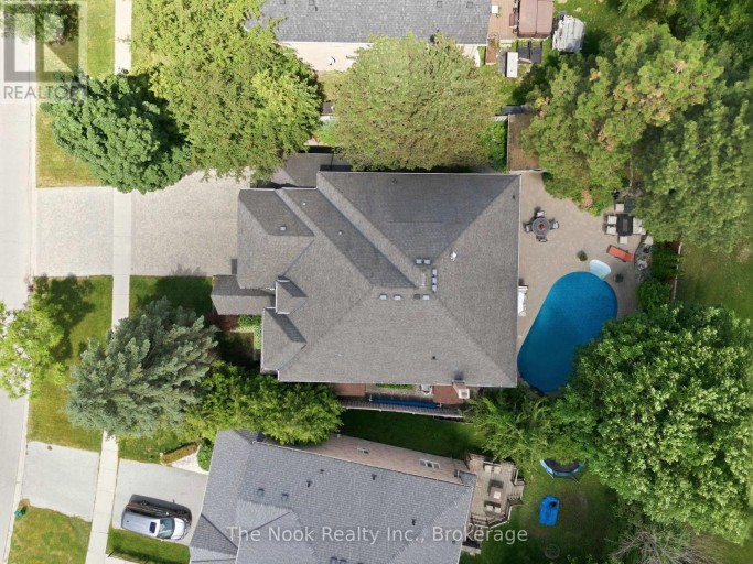 1018 LOCKWOOD CIRCLE, Newmarket (Stonehaven-Wyndham), Ontario, L3X1M2