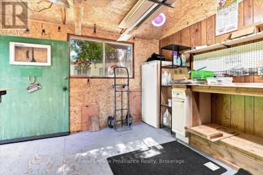 22 - 5569 BATH ROAD Loyalist (Lennox and Addington - South) Ontario photo 27
