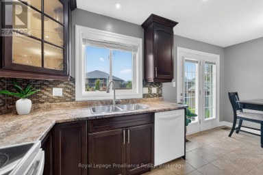 32 ASPEN DRIVE Quinte West (Murray Ward) Ontario photo 10