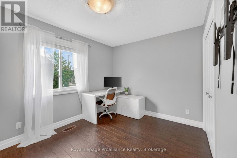 32 ASPEN DRIVE, Quinte West (Murray Ward), Ontario, K8V0E2