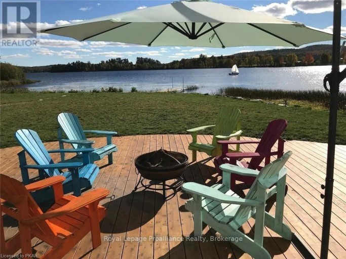 137 LAKESHORE DRIVE, Madawaska Valley, Ontario, K0J1B0