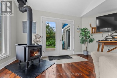 137 LAKESHORE DRIVE Madawaska Valley Ontario photo 11