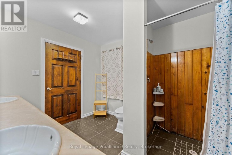 137 LAKESHORE DRIVE, Madawaska Valley, Ontario, K0J1B0
