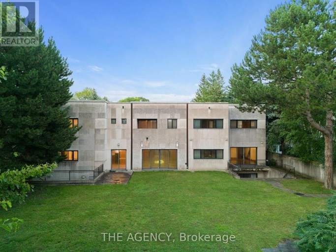 23 BAYVIEW RIDGE, Toronto (Bridle Path-Sunnybrook-York Mills), Ontario, M2L1E3