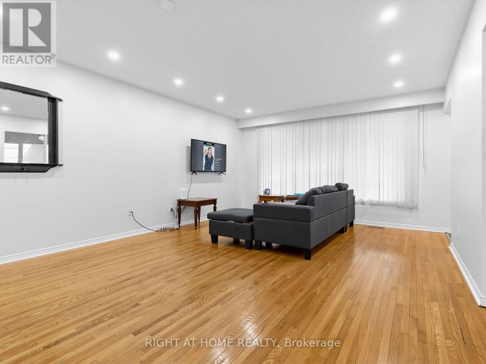 346 LORINDALE DRIVE, Oshawa (Donevan), Ontario, L1H6X4