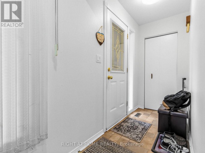 346 LORINDALE DRIVE, Oshawa (Donevan), Ontario, L1H6X4