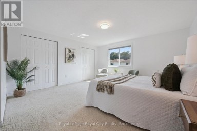 811 EDINBURGH ROAD S Guelph (Kortright West) Ontario photo 32