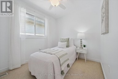 811 EDINBURGH ROAD S Guelph (Kortright West) Ontario photo 35