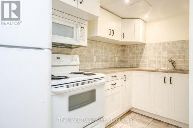 95 PEACOCK BOULEVARD Port Hope Ontario photo 15