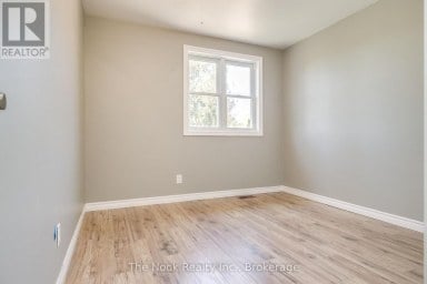 95 PEACOCK BOULEVARD Port Hope Ontario photo 6