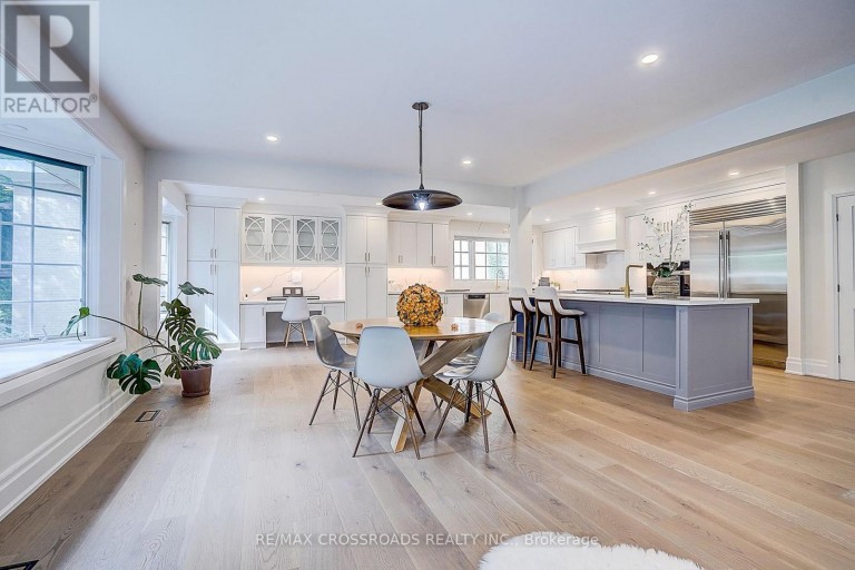 55 FOREST GROVE DRIVE, Toronto (Bayview Village), Ontario, M2K1Z4