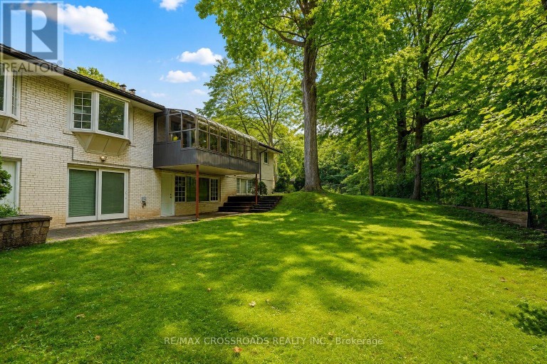 55 FOREST GROVE DRIVE, Toronto (Bayview Village), Ontario, M2K1Z4