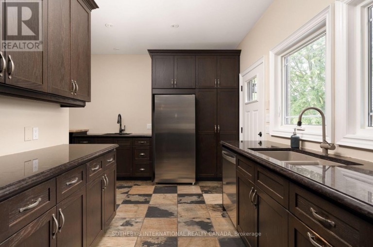 151 CONCESSION 7 ROAD E, Hamilton, Ontario, L8B1T7