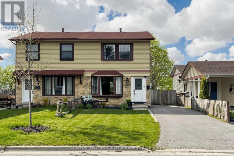 900 SOUTHRIDGE STREET, Oshawa (Donevan), Ontario, L1H8A5