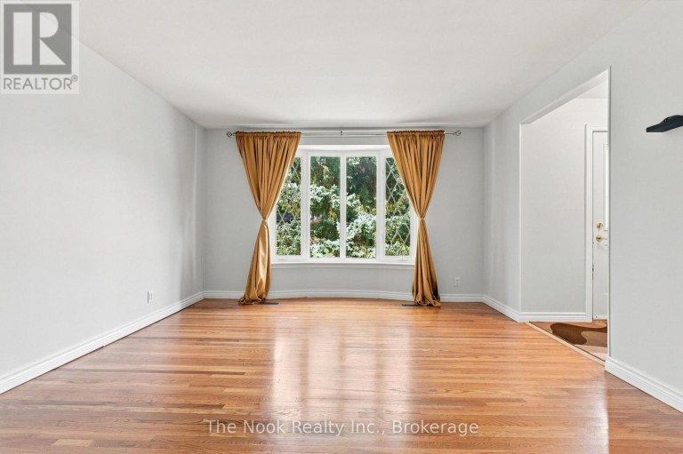 MAIN FLOOR - 1469 DRAVA STREET, Pickering (Bay Ridges), Ontario, L1W1K2