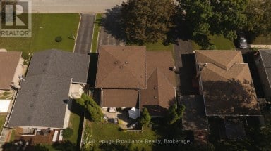 28 LINTON PARK ROAD Belleville (Belleville Ward) Ontario photo 45