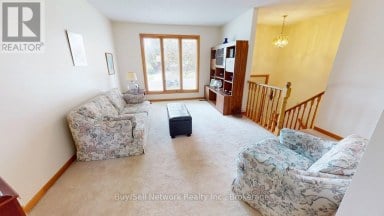2565 MARSDALE DRIVE Peterborough (Ashburnham Ward 4) Ontario photo 11