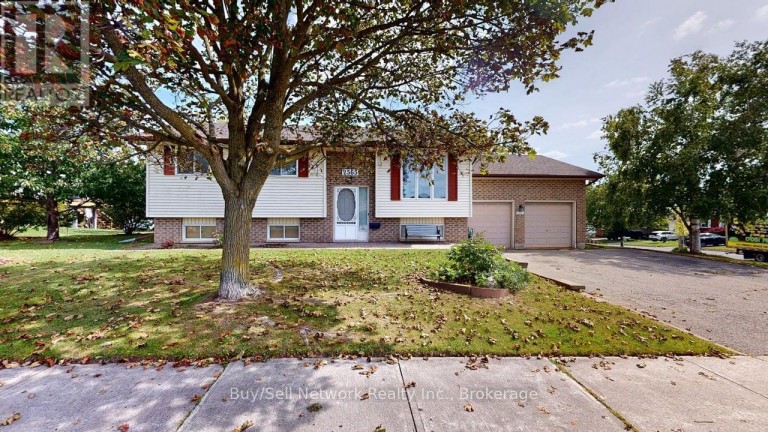 2565 MARSDALE DRIVE, Peterborough (Ashburnham Ward 4), Ontario, K9L1Y3