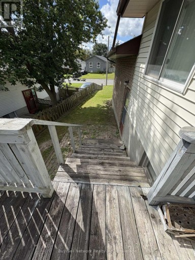2565 MARSDALE DRIVE, Peterborough (Ashburnham Ward 4), Ontario, K9L1Y3