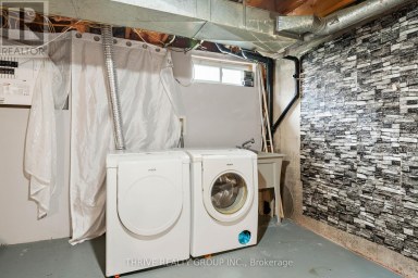 2008 ROYAL CRESCENT London East (East I) Ontario photo 38