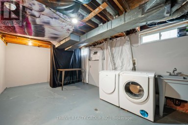2008 ROYAL CRESCENT London East (East I) Ontario photo 39